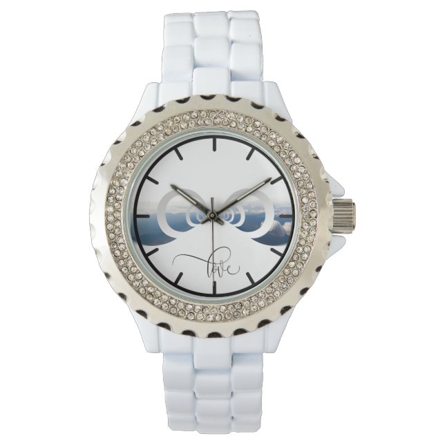 Montre Infinity love NFT watch (devant)