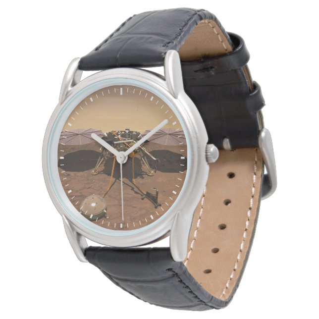 Montre La Landre D'Insight Fonctionnant Sur La Surface De (Incliné)