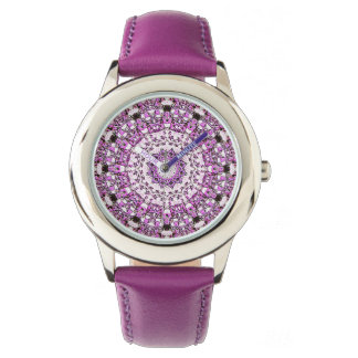 Montre Le cadran violet de la fille