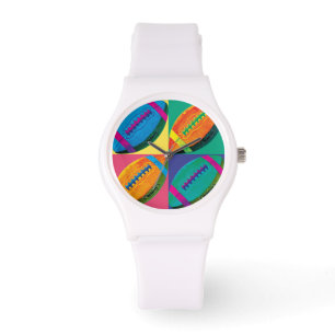 Montre Les quatre football dans différentes couleurs