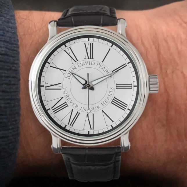 Montre Mémorial de nom et d'inscription (Créateur téléchargé)