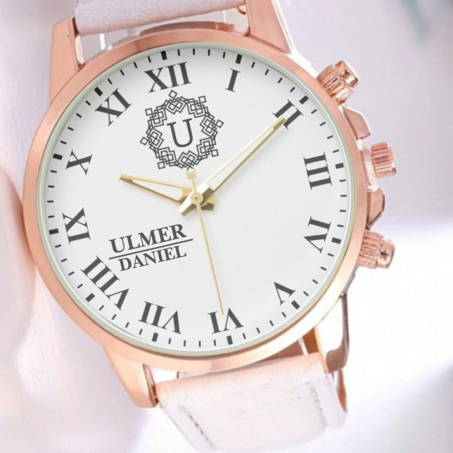 Montre Minimalist Monogram Name Custom Engraved Keepsake (Créateur téléchargé)