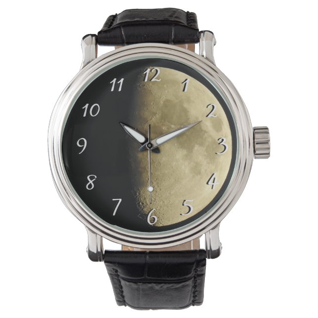 Montre Moon Close Up Photo (devant)