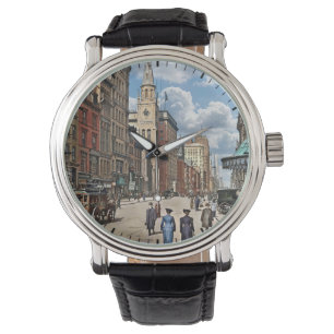 Montre New York, NY – Cinquième Avenue en montant depuis