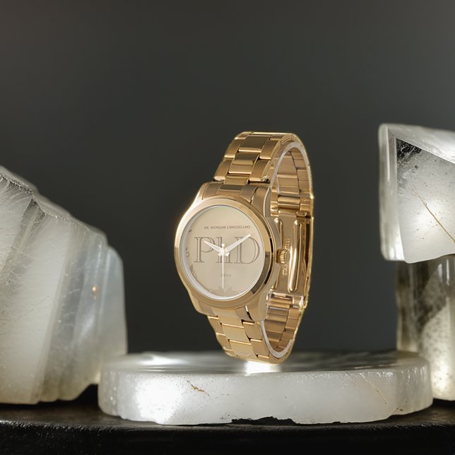 Montre Nom de la licence d'or Doctorat (Get this gold watch for the PhD in your life. Simply customize it then add it to your cart.)