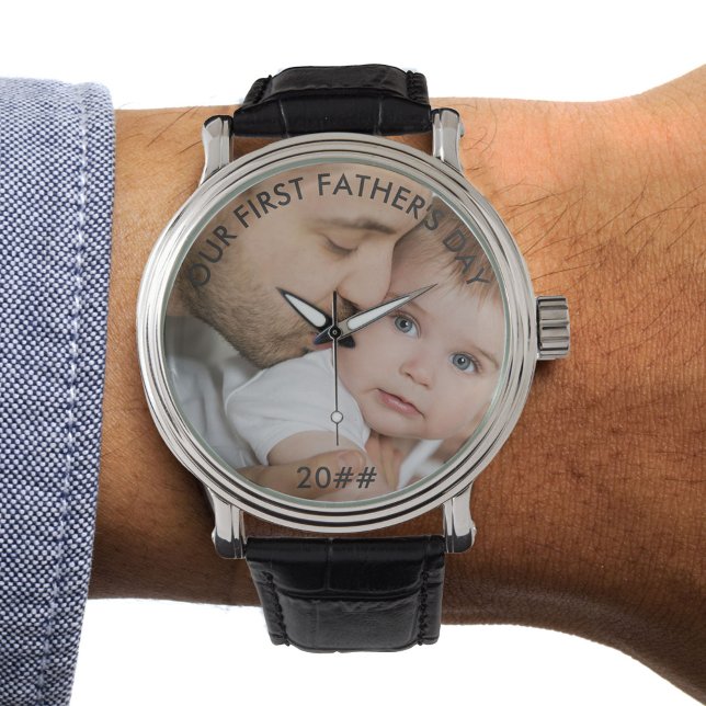 Montre Notre première Fête des pères photo personnalisée  (Créateur téléchargé)