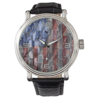Montre N'oubliez jamais de regarder