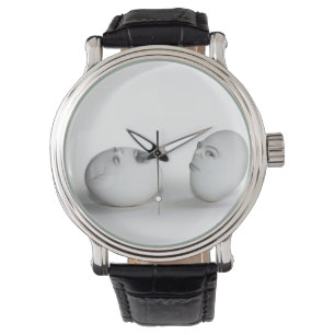 Montre Oeuf fissuré et une évier