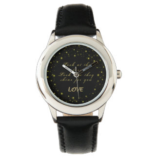 Montre Or personnalisé et étoiles brillantes sur noir