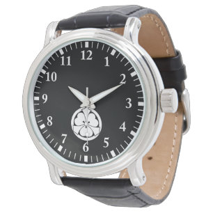 Montre Oxalis avec des épées saillantes en cercle