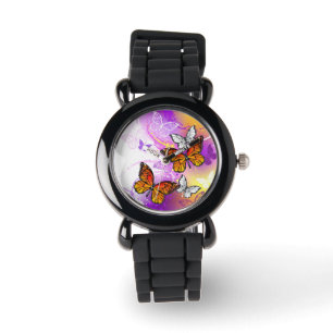 Montre Papillons Monarque sur Arrière - plan pourpre