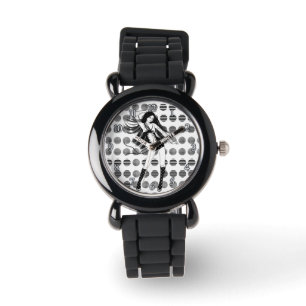 Montre petite amie dansante