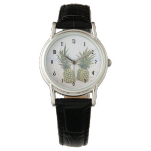 Montre Photo de 2 ananas sur une plage