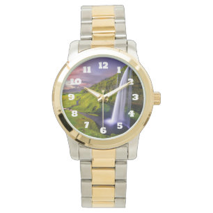 Montre Photo de cascade islandaise verte et naturelle