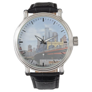 Montre Pittsburgh PA - Train par le pont de Smithfield St