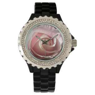 Montre poignet assez rose