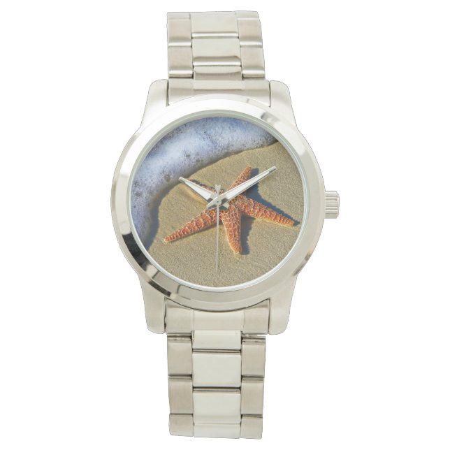 Montre Poisson unique sur la plage (devant)
