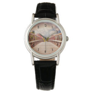 Montre Pont rustique en bois dans le pays