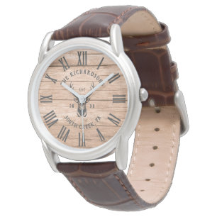 Montre Rustic Modern Farmhouse Personnalisé Nom de famil