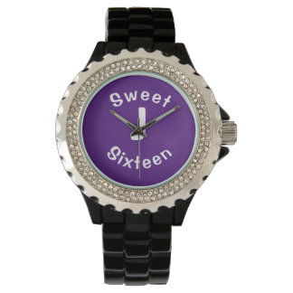 Montre Sweet sixteen initial personnalisé violet blanc