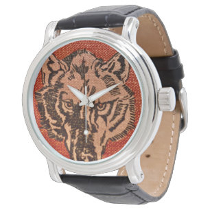 Montre Tête de loup sur le rouge