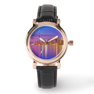 Montre Toronto Skyline au crépuscule