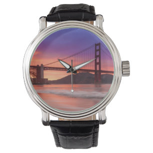 Montre Une capture de golden gate bridge de San Francisco