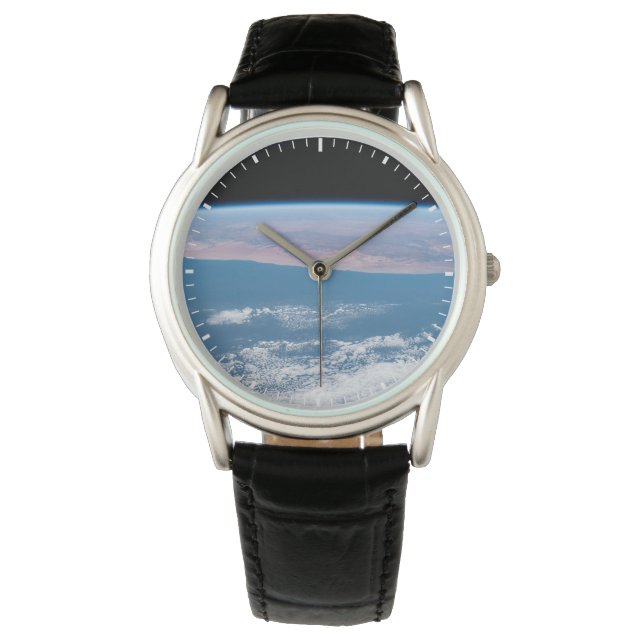 Montre Vue Sur La Côte Sud-Ouest De L'Afrique. (devant)