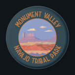Monument Valley Navajo Tribal Park Vintag Magnet<br><div class="desc">Monument Valley,  eine Wüstenregion mit rotem Sand an der Grenze zwischen Arizona und Utah,  ist bekannt für die mächtigen Sandsteinbäume des Monument Valley Navajo Tribal Park.</div>