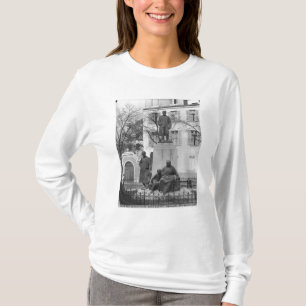 Monument zu Emile Zola T-Shirt