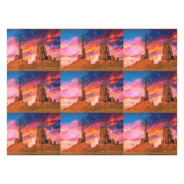Monumental Tischdecke (Vorderseite (Horizontal))