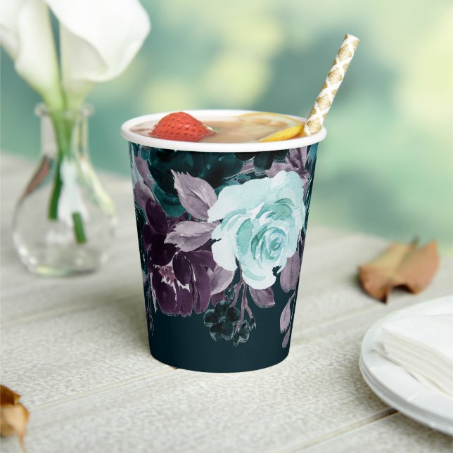 Moody Boho | Tief Aquamarine und Lila Blumengarten Pappbecher (In Situ)