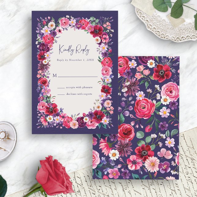 Moody Dark Floral RSVP Karte (Moody Bold Dark Navy Blue Floral RSVP Card by Painted Paperie
)