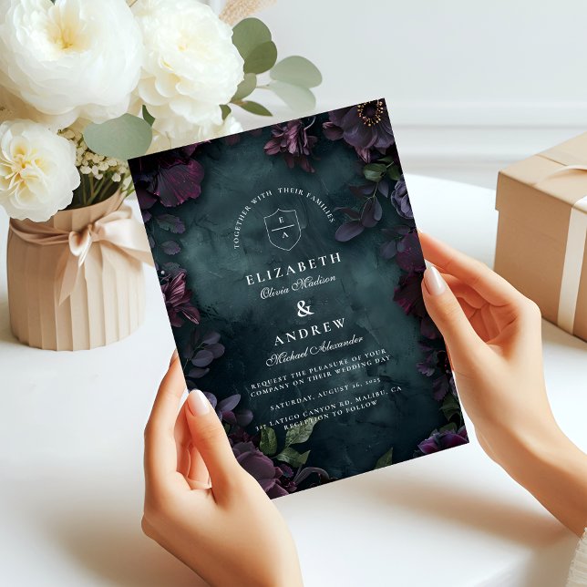 Moody Dark Floral Wedding Einladung (Von Creator hochgeladen)