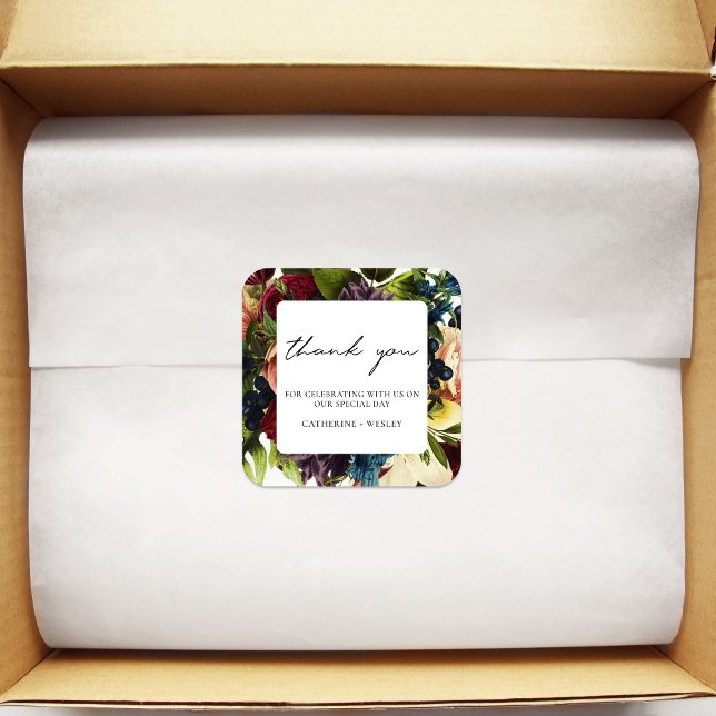 Moody Floral Burgundy Wedding Quadratischer Aufkleber (Von Creator hochgeladen)
