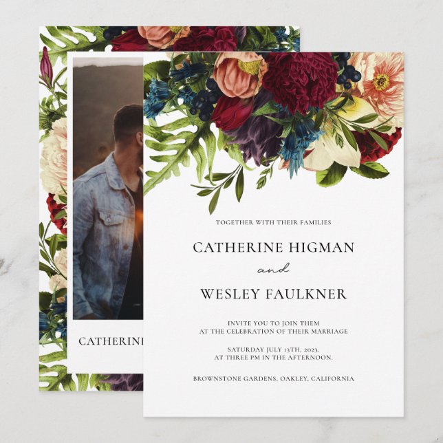 Moody Floral Foto Burgundy Wedding Einladung (Vorne/Hinten)