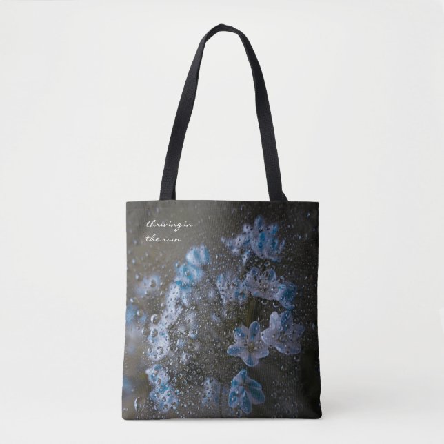 Moody Floral "Thriving in the Rain" (customizable) Tasche (Vorderseite)