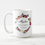 Moody Floral Watercolor Wreath Bridesmaid Kaffeetasse<br><div class="desc">Unsere elegante und launische Tasse in Aquarellfarben ist ein Geschenk für Ihre Brautjungfrau. Das Design zeigt unsere handgezeichnet Aquarellfloralen in einer schönen rustikalen und moody Farbpalette. Blütenpinken, majestätisch mit Akzenten von Olivengrün, tiefgrüne Purpur und lebhafte smaragdgrüne Grüntöne, um dieses wunderschöne, prächtige Blumenkranz-Design zu schaffen. Unsere Moody-Florals bilden den Rahmen für...</div>