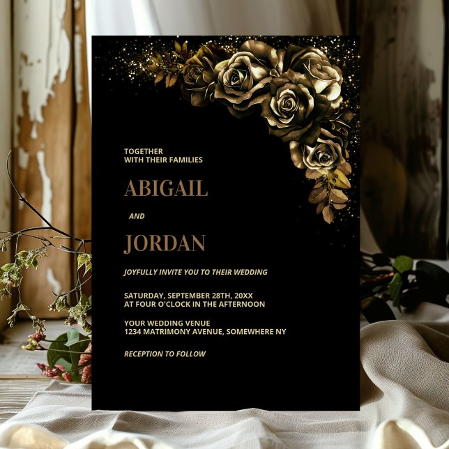 Moody Gold Floral Wedding Einladung (Von Creator hochgeladen)