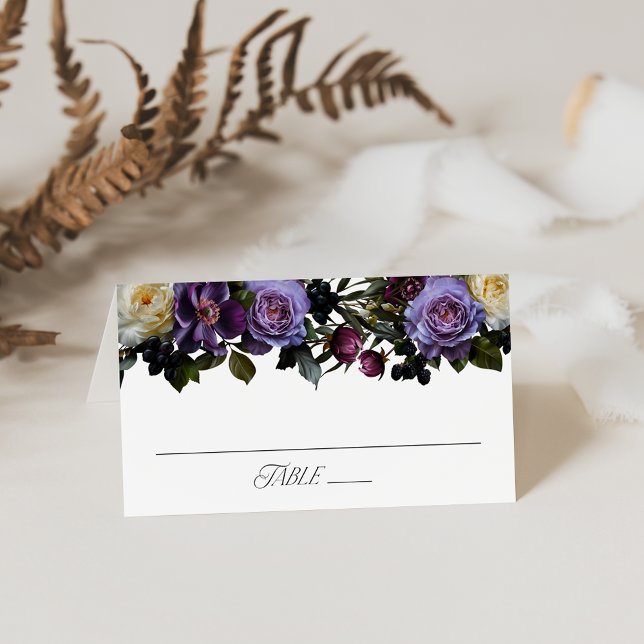 Moody Gothic Floral Wedding Platzkarte (Von Creator hochgeladen)