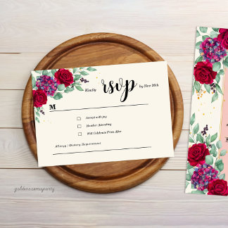 Moody Red and Plum Purple Floral Wedding RSVP Karte