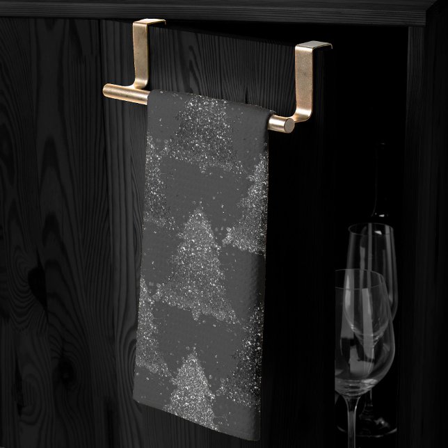Moody Tree Pattern | Onyx Silvery Black Christmas Geschirrtuch (Von Creator hochgeladen)