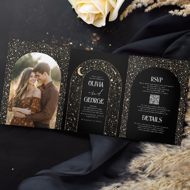 Moon and Stars Arch Celestial Black Wedding Foto Dreifach Gefaltete Einladung (Celestial Black Tri Fold Wedding Invitations with Photo)