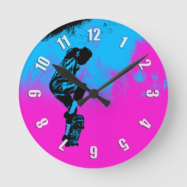 Moon Jumping - Skateboarder Round Clock Runde Wanduhr (Vorderseite)