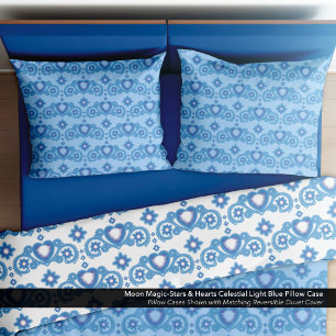 Moon Magic Stars Hearts Celestial Light Blue Kissenbezug