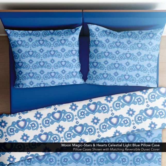 Moon Magic Stars Hearts Celestial Light Blue Kissenbezug (Moon Magic–Stars & Hearts Light Blue Pillow Case–Shown with the Matching Reversible Duvet Cover.)