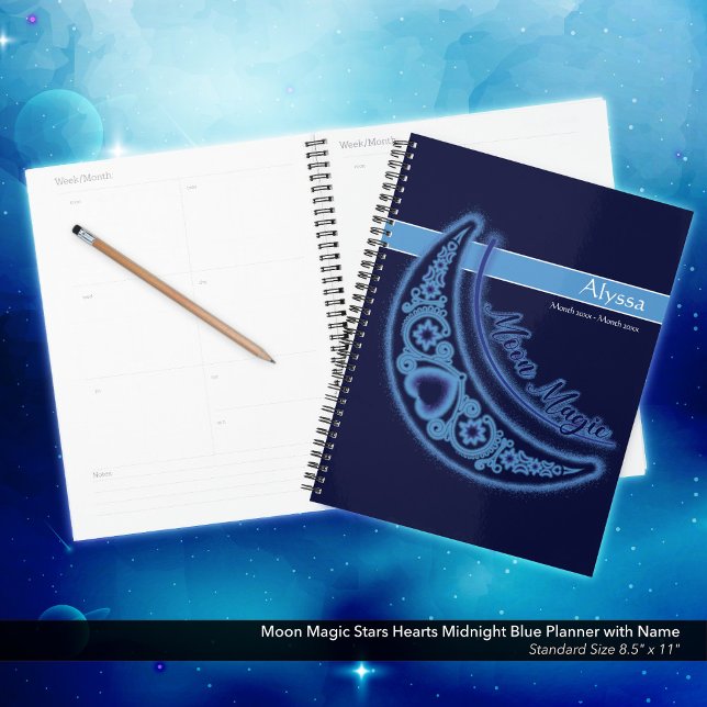 Moon Magic Stars Herz Liebe Planer (Moon Magic/Celestial Love Stars and Hearts Midnight Blue Planner with Your Name.)