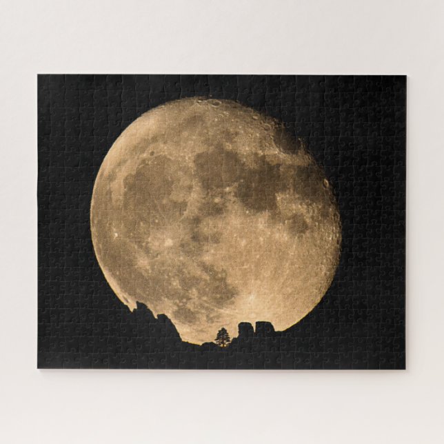 Moon steigt über Saddlebrooke (Horizontal)