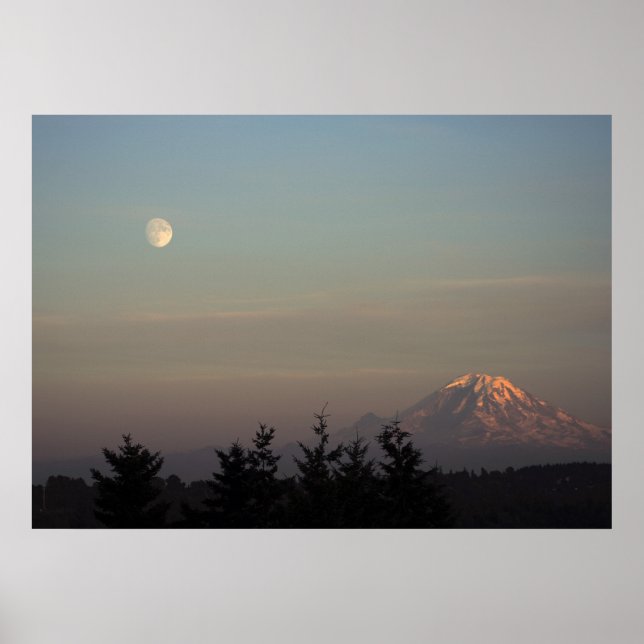 Moon und Berg Ranier auf Poster (Vorne)