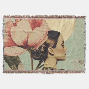 Moonlit Beauty - Frau mit rosa Blume und Mond Decke